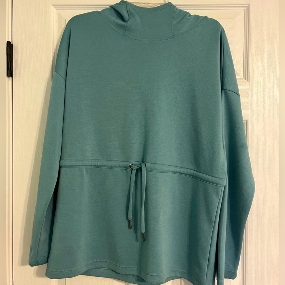 GAIAM hooded yoga sweatshirt
